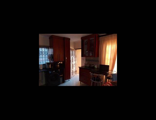 3 BEDROOM FREEHOLD FOR SALE IN HEATHERVIEW